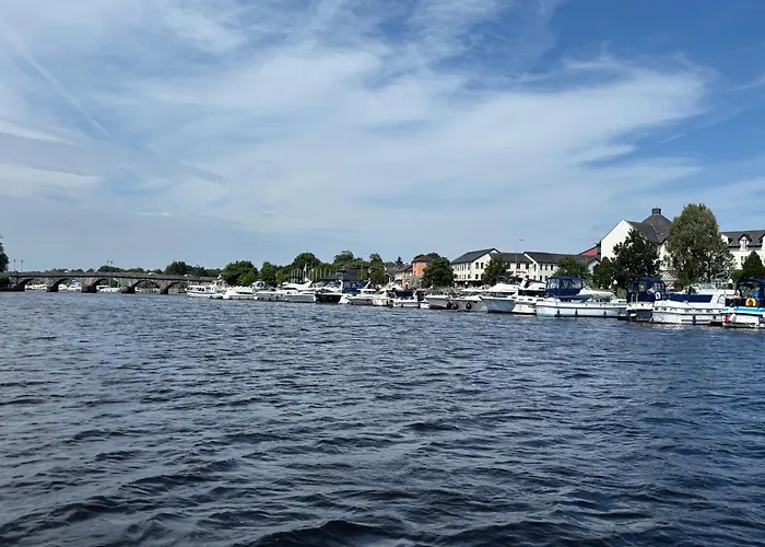 فيلة The At Lough Key - Luxury By The Water Knockvicar
